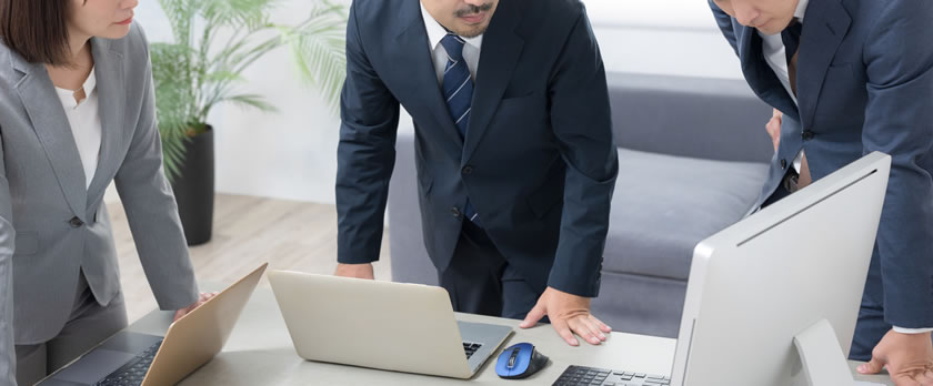 企業の人事・経営層が取り組むミッドライフクライシス対策｜中年社員の活力を組織の力に変える組織開発